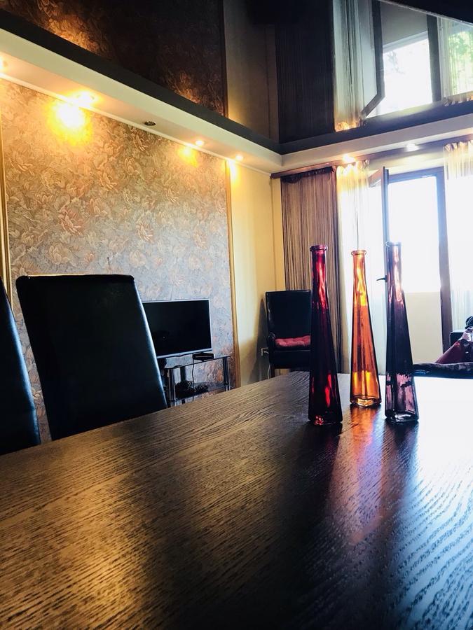 View Apartment Семицвіт リヴィウ エクステリア 写真